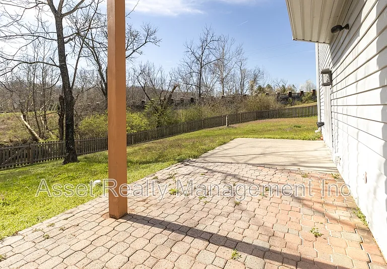 170 Sweet Gum Ln — Photo 17