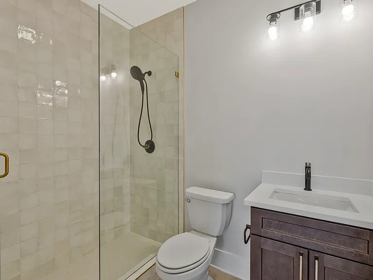 6109 Robertson Ave #B — Photo 8