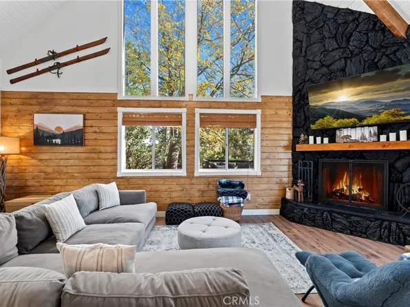 788 Crown Dr, Lake Arrowhead, CA 92352
