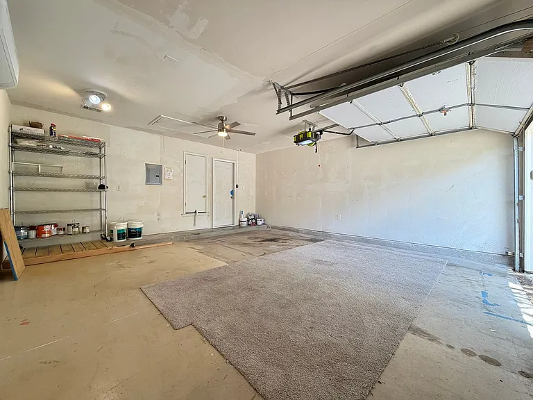 12518 Zeller Ln — Photo 26