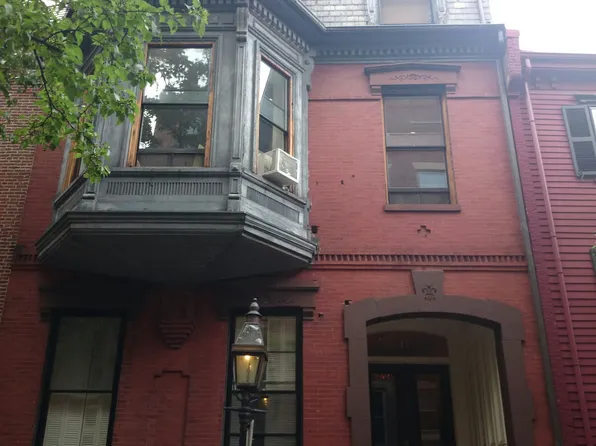 31 Pinckney St APT 2, Boston, MA 02114