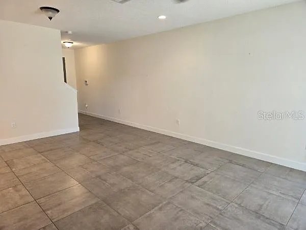 922 Centaury Dr — Photo 6