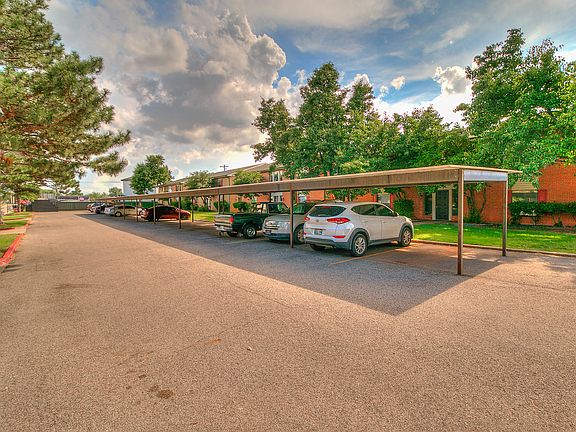 4th image of 5904 S Harvey Ave #5901B