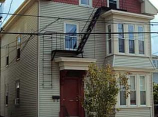 86 Bernon St, Providence, RI 02908