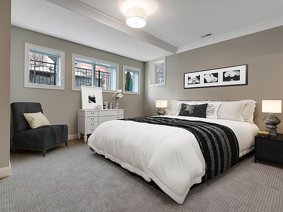 3rd image of 2319 N Southport Ave #1N