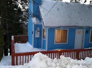 31661 Panorama Dr, Running Springs, CA 92382