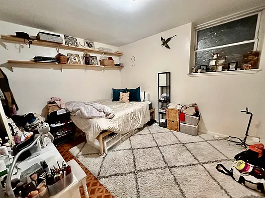 Rented by Highline Residential | media 30