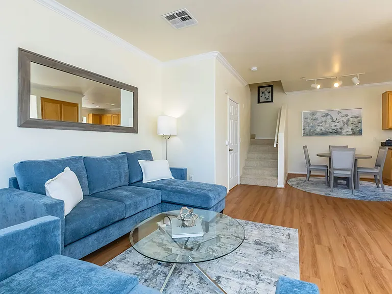 Colony Townhomes — Photo 105