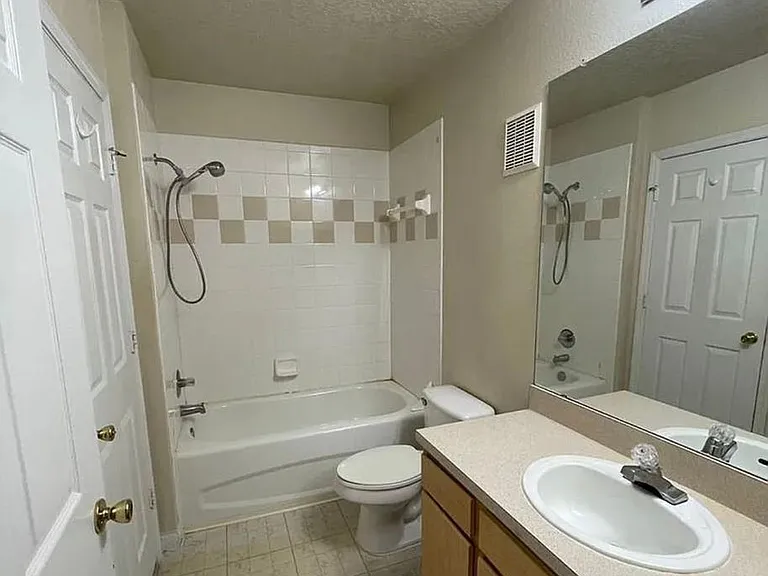 6512 Swissco Dr #1435 — Photo 20