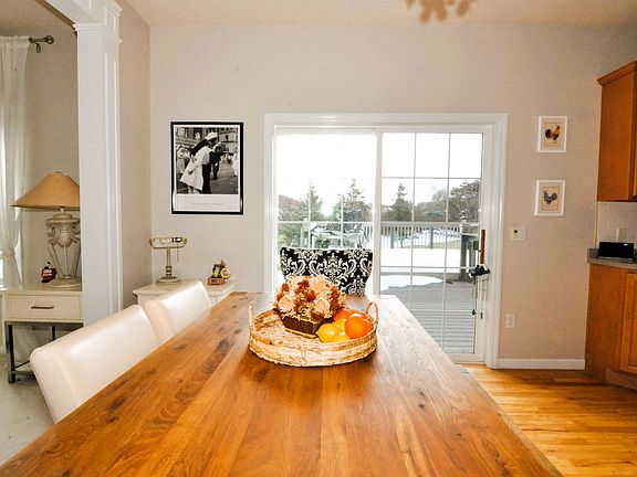 5th image of 5693 Kinsale Dr