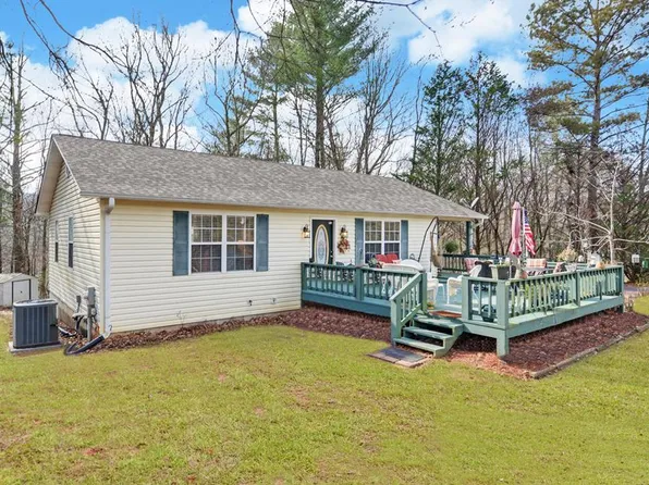 7300 Mr Bert Rd, Hiawassee, GA 30546