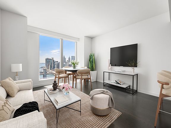 3rd image of 252 South St #45B