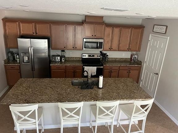 4th image of 608 Black Eagle Dr