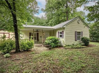 11078 Woods Cross Rd, Gloucester, VA 23061