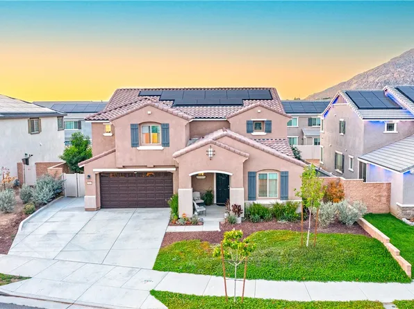 748 Torrey Ct, Perris, CA 92571