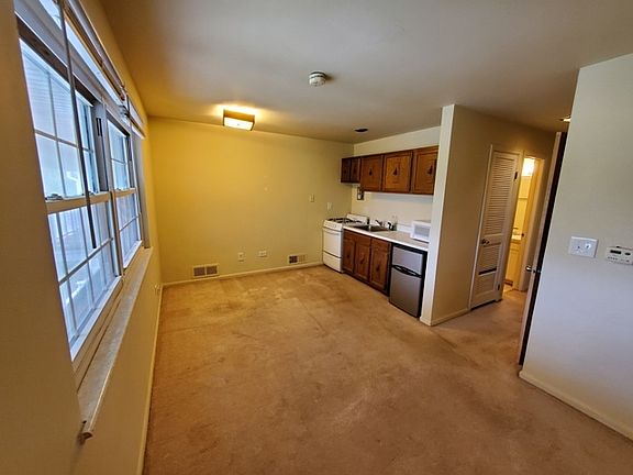 3rd image of 5601 Carriageway Dr APT 315