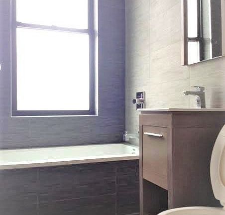 2nd image of 406 Evergreen Ave #1A