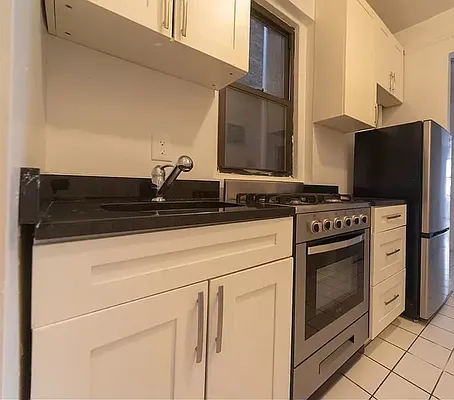 Rented by Platinum Properties | media 3