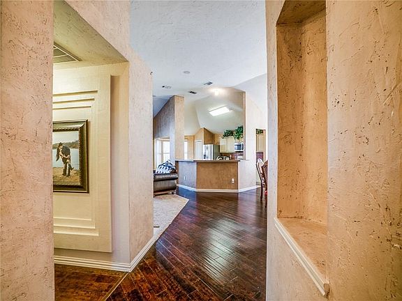 4th image of 126 Blanchard Dr