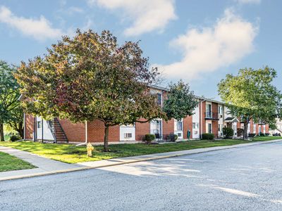 8836 N Western Ave APT 2A, Des Plaines, IL, 60016