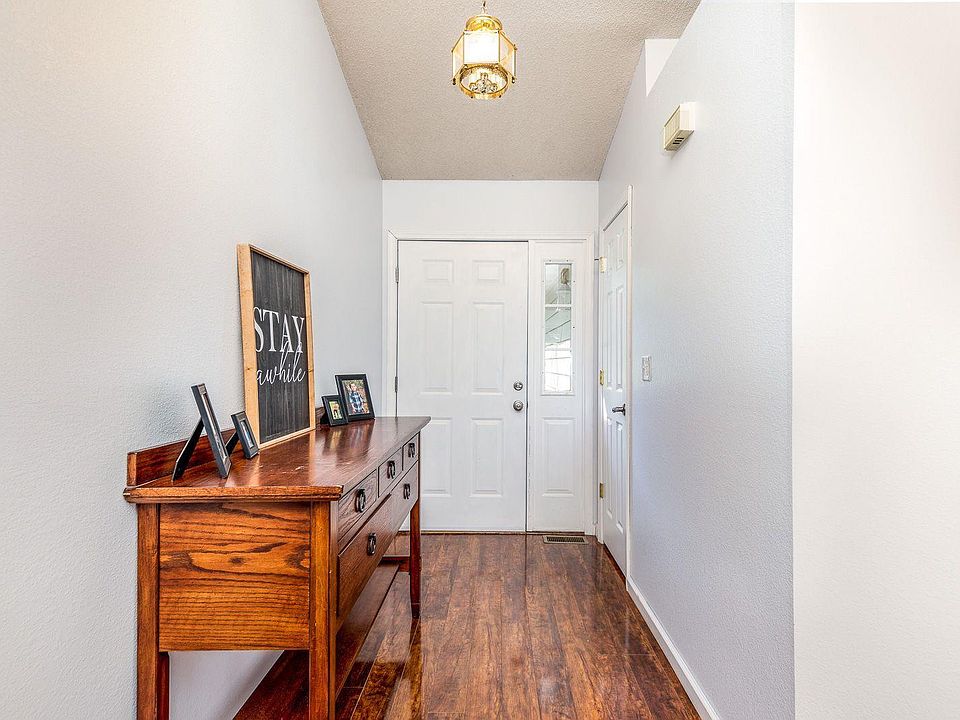 828 Robert Dr, Maryville, IL 62062 MLS 23030440 Zillow