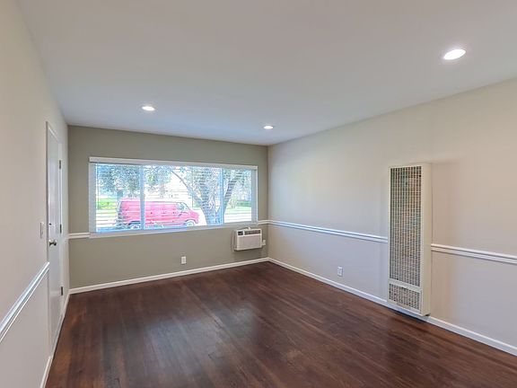 5th image of 341 N Stoneman Ave Unit A
