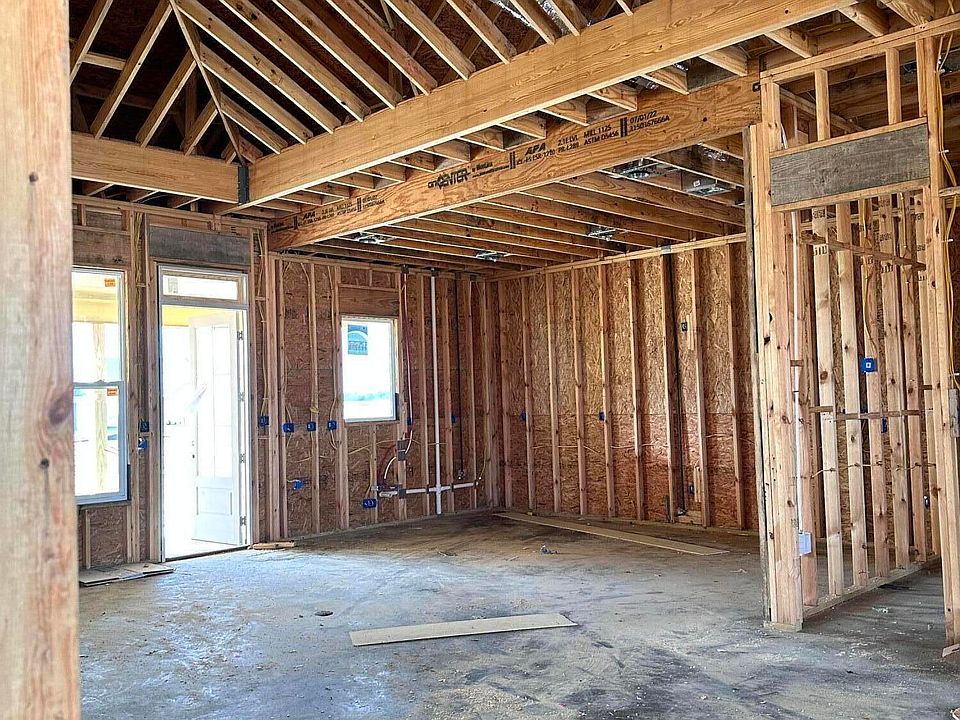 109 Prague, Youngsville, LA 70592 MLS 23000047 Zillow