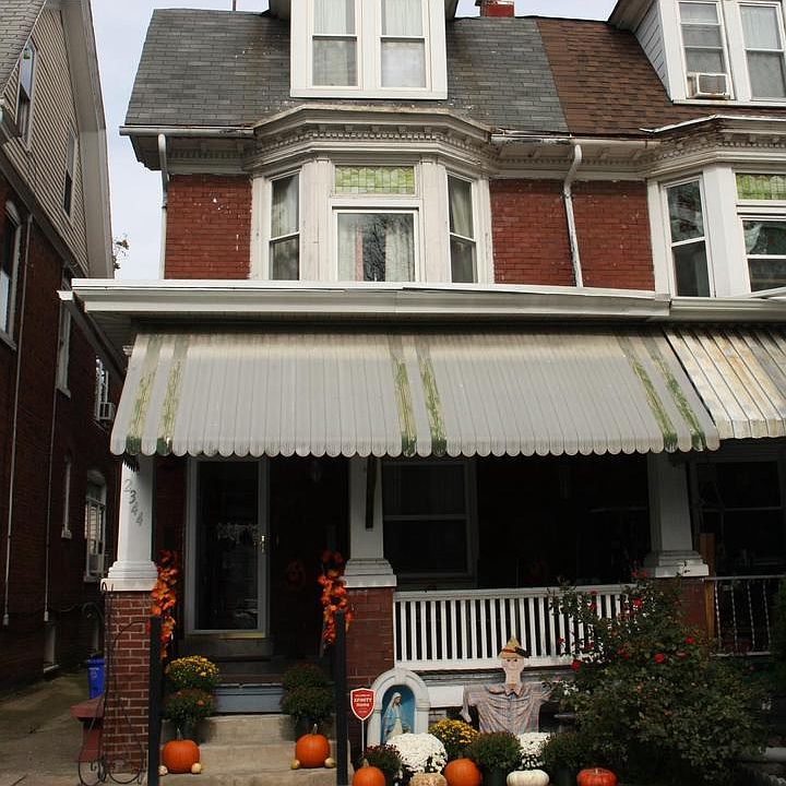 1st image of 2344 Derry St