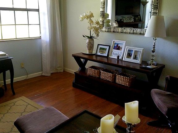 4th image of 4920 Harmony Ln
