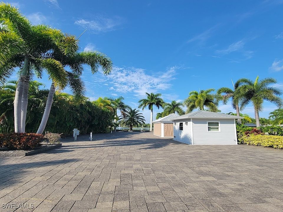 1st image of 5574 Brightwood Dr