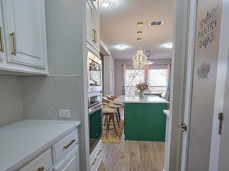 556 Wickerdale Way — Photo 6