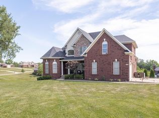 212 Grape Vineyard Way, Fisherville, KY 40023