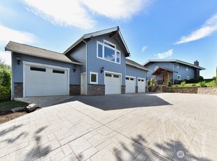 3512 Mission Beach Rd, Marysville, WA 98271