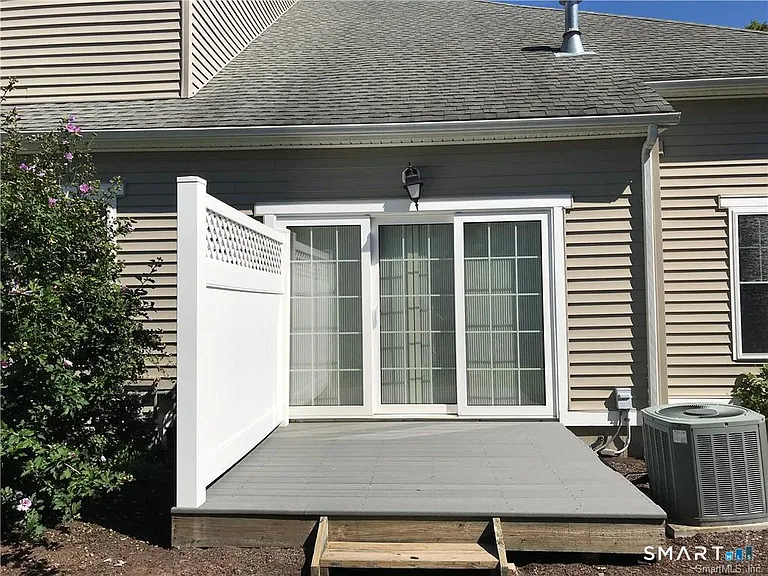 39 Ives St #401 — Photo 2