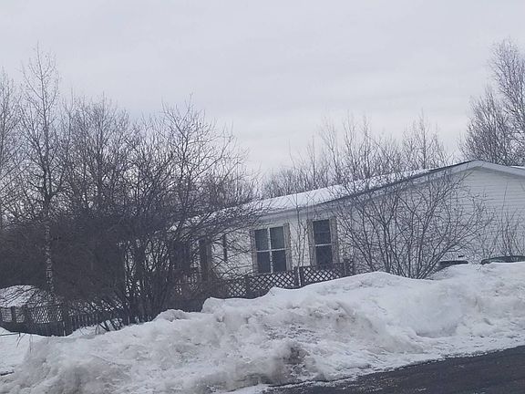 2nd image of 725 W 38th St
