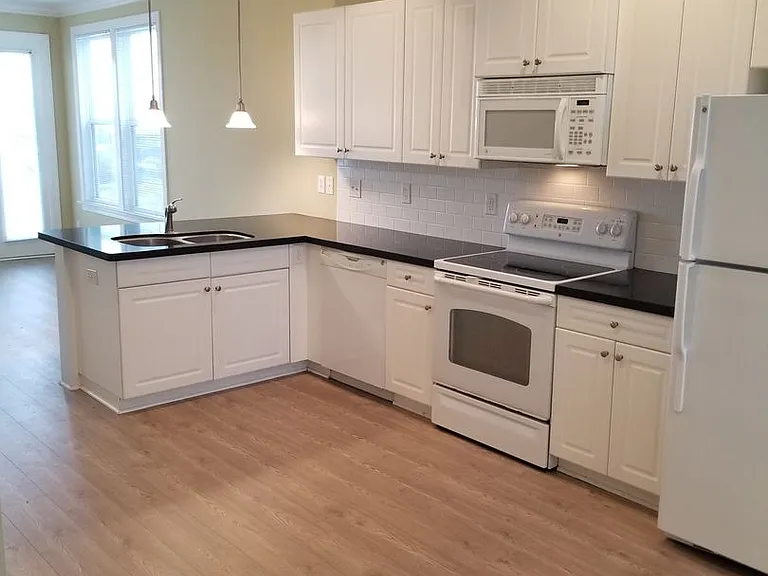 108 Egret Landing Ct #B — Photo 20