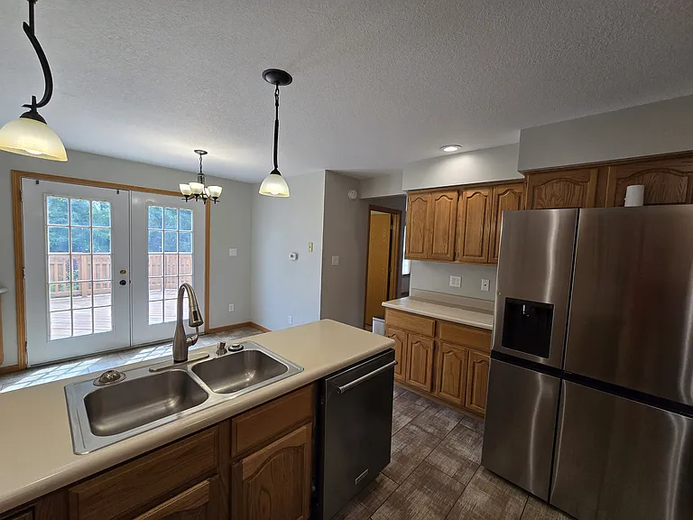 4710 Donald Dr — Photo 16