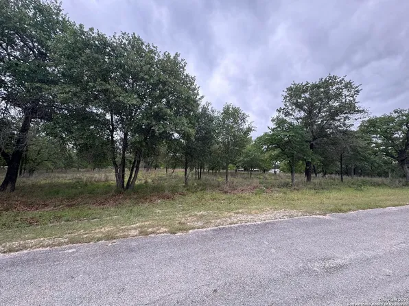 566 CHERRY RDG LOT 529, Floresville, TX 78114