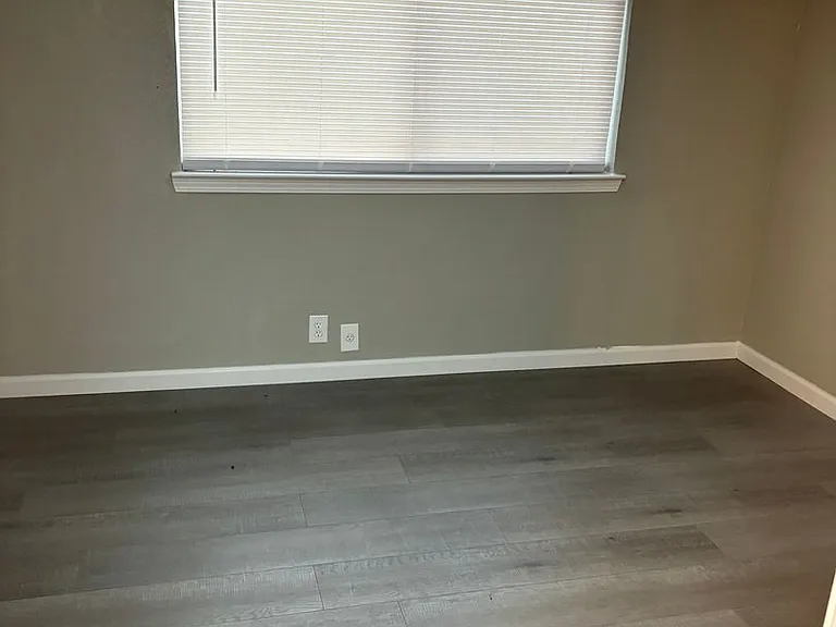 2615 Tudor Rd — Photo 10
