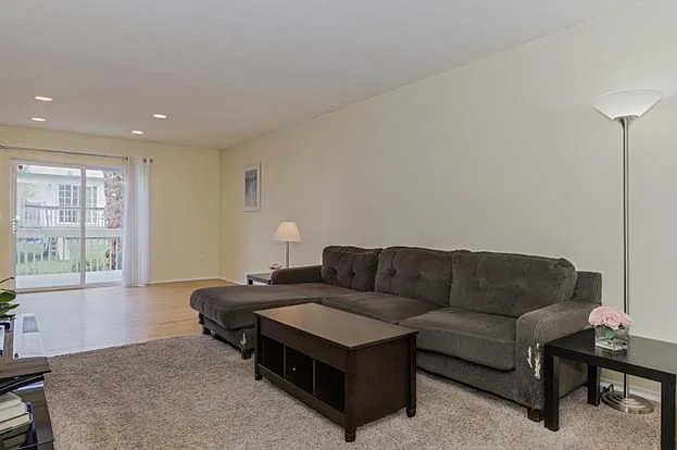 244 Parktrail Rd — Photo 66