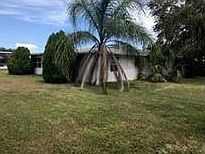3rd image of 454 22nd St SE