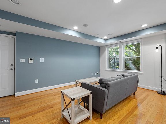 3rd image of 617 Jefferson St NW APT 102