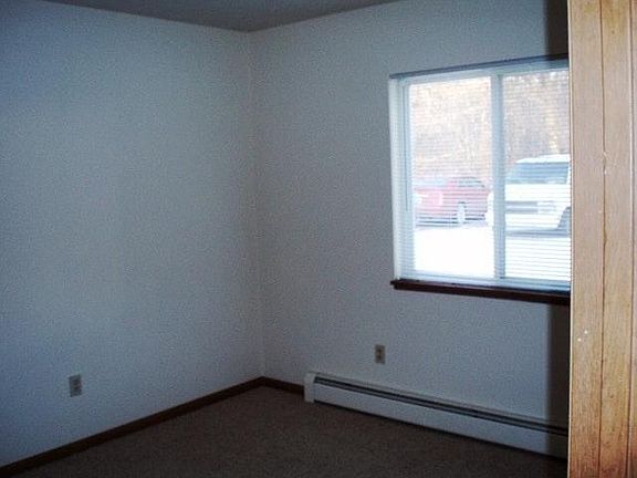 5th image of 15408 Clovernook Dr APT D