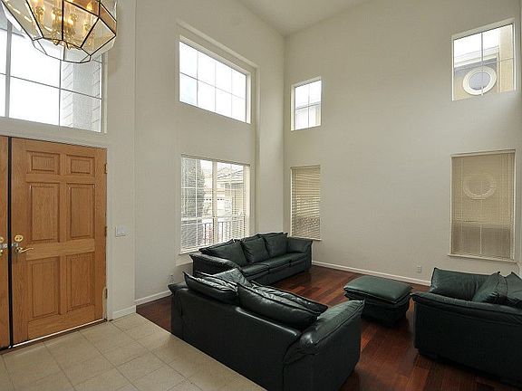 4th image of 6495 Graystone Meadow Cir