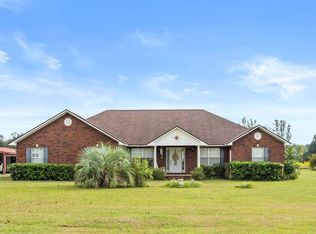 2228 Fairview Rd, Marianna, FL 32448