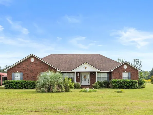 2228 Fairview Rd, Marianna, FL 32448