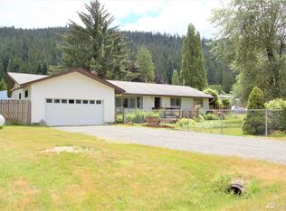 18 Fishel Ave, Humptulips, WA 98566