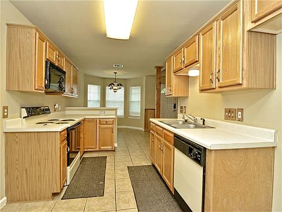 2nd image of 100 Barrington Dr