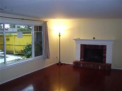 5th image of 5404 84th Pl NE