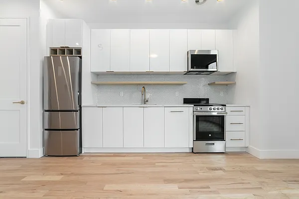 Rented by MNS | media 19